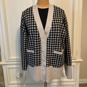 NWOT a new day Black and Cream Houndstooth Cardigan